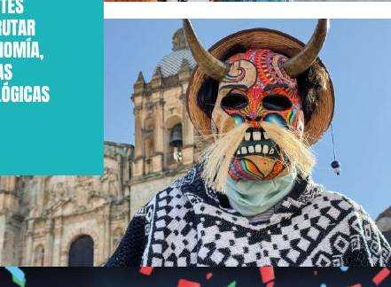 Danzantes y máscaras tradicionales en las calles del Centro Histórico.